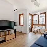 Comfort Studio In Warsaw Business Center